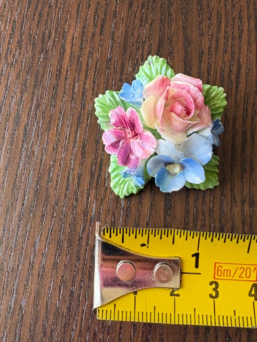 Vintage Flower Brooch English Porcelain MidCentury, Rose and Pansy Pin - Picture 4 of 4